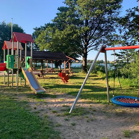 Wakacyjny Nad Jeziorem